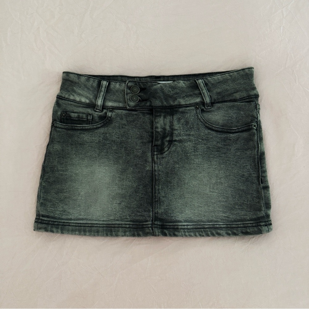 low rise denim mini skirt in grey wash from motel rocks ♡